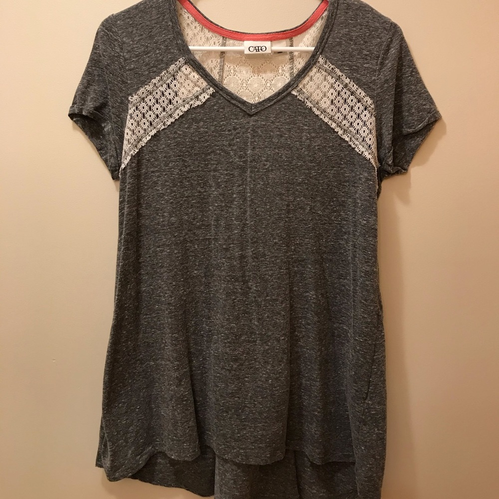 Cato tee with lace embellishments